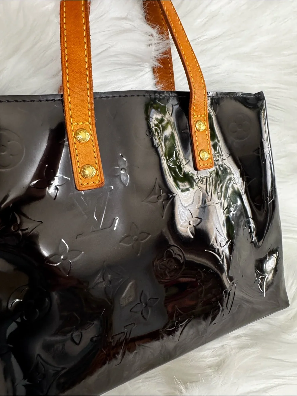 Louis Vuitton LV Hand Bag Black Vernis + Paper Shopping Tote